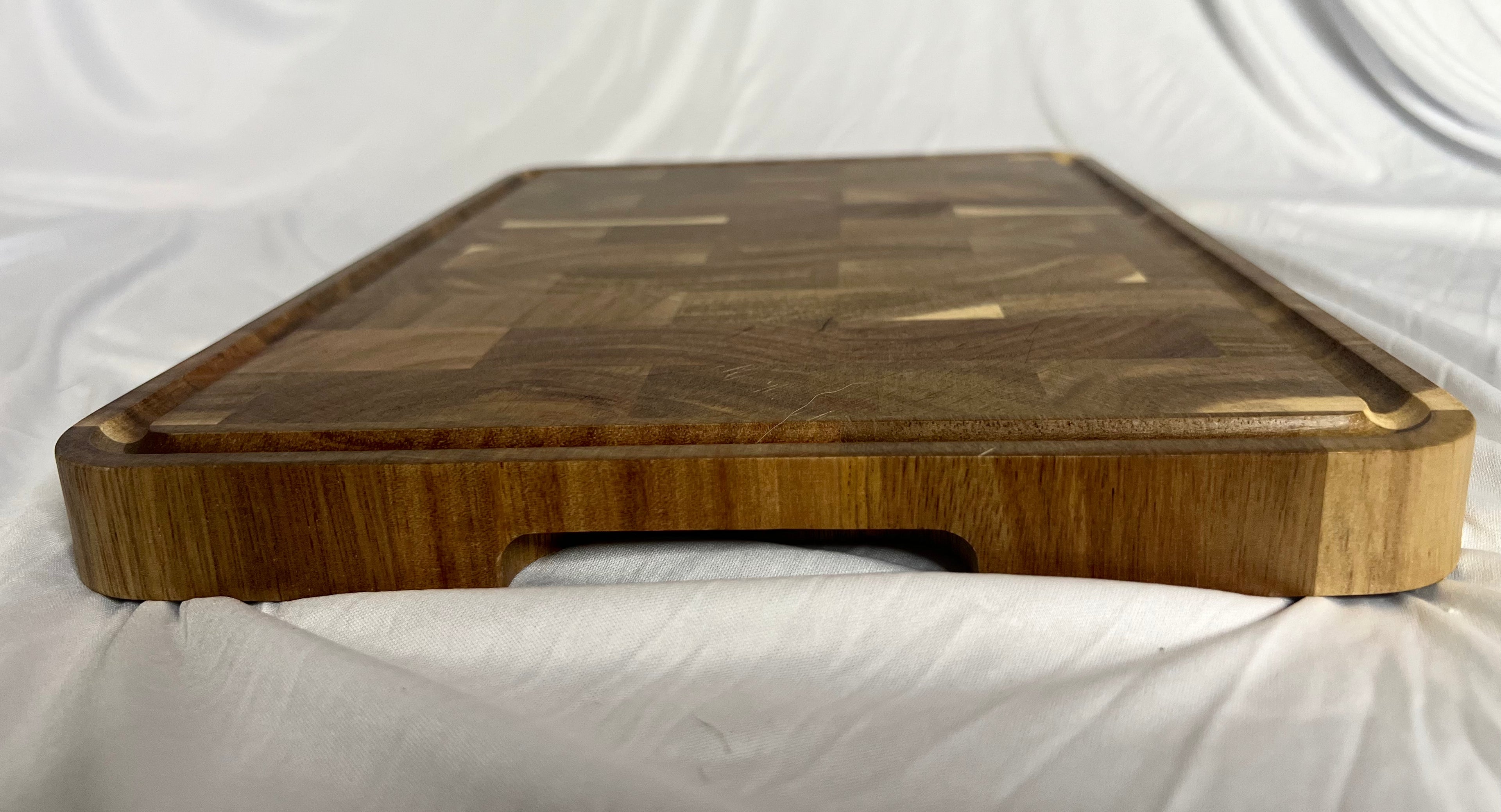 Acacia Mangium Cutting Board